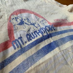 F21 H81 Mt. Rushmore Vintage Tee